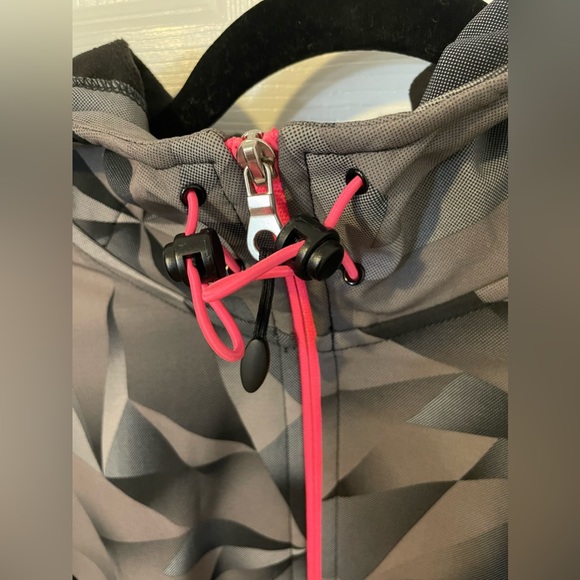 Xersion Performance Jacket - Picture 4 of 9